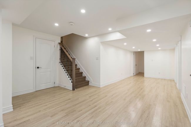 138 Alfred Paterson Dr, House other with 2 bedrooms, 1 bathrooms and 1 parking in Markham ON | Image 7