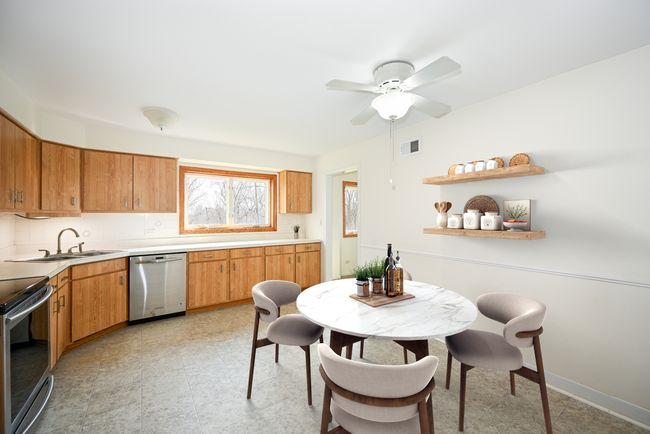 virtually staged photo | Image 8