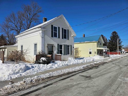 130 Lincoln St, Bennington, VT, 05201-1821 | Card Image
