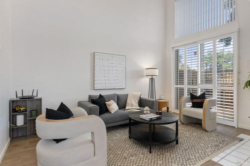 130 Manchester Drive, Fairfield, CA, 94533 | Card Image
