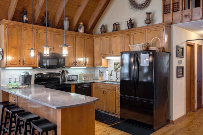 190 Hickory Pt, House other with 4 bedrooms, 3 bathrooms and null parking in Buckhead GA | Image 8