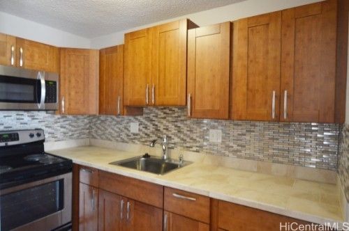 apt-504-1560 Thurston Ave, Honolulu, HI, 96822-3718 | Card Image