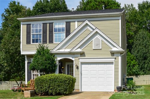 2121 Kaybird Ln, Charlotte, NC, 28270-1108 | Card Image