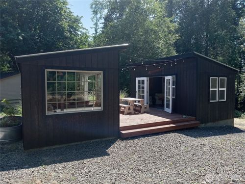 90 Maple St, Quilcene, WA, 98376-9633 | Card Image