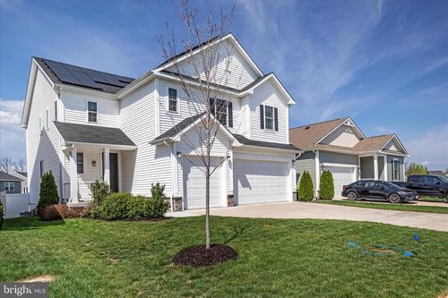 108 Nevermore Dr, WINCHESTER, VA, 22602-7819 | Card Image