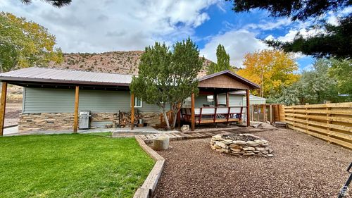 94 3rd, Manila, UT, 84046-4692 | Card Image