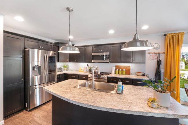 1213 Twisted Branch Way, House other with 3 bedrooms, 3 bathrooms and null parking in Sun Prairie WI | Image 16