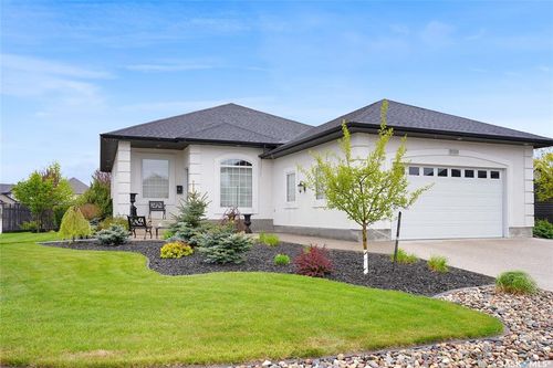 8029 Wascana Gardens Cres, Regina, SK, S4V1G8 | Card Image