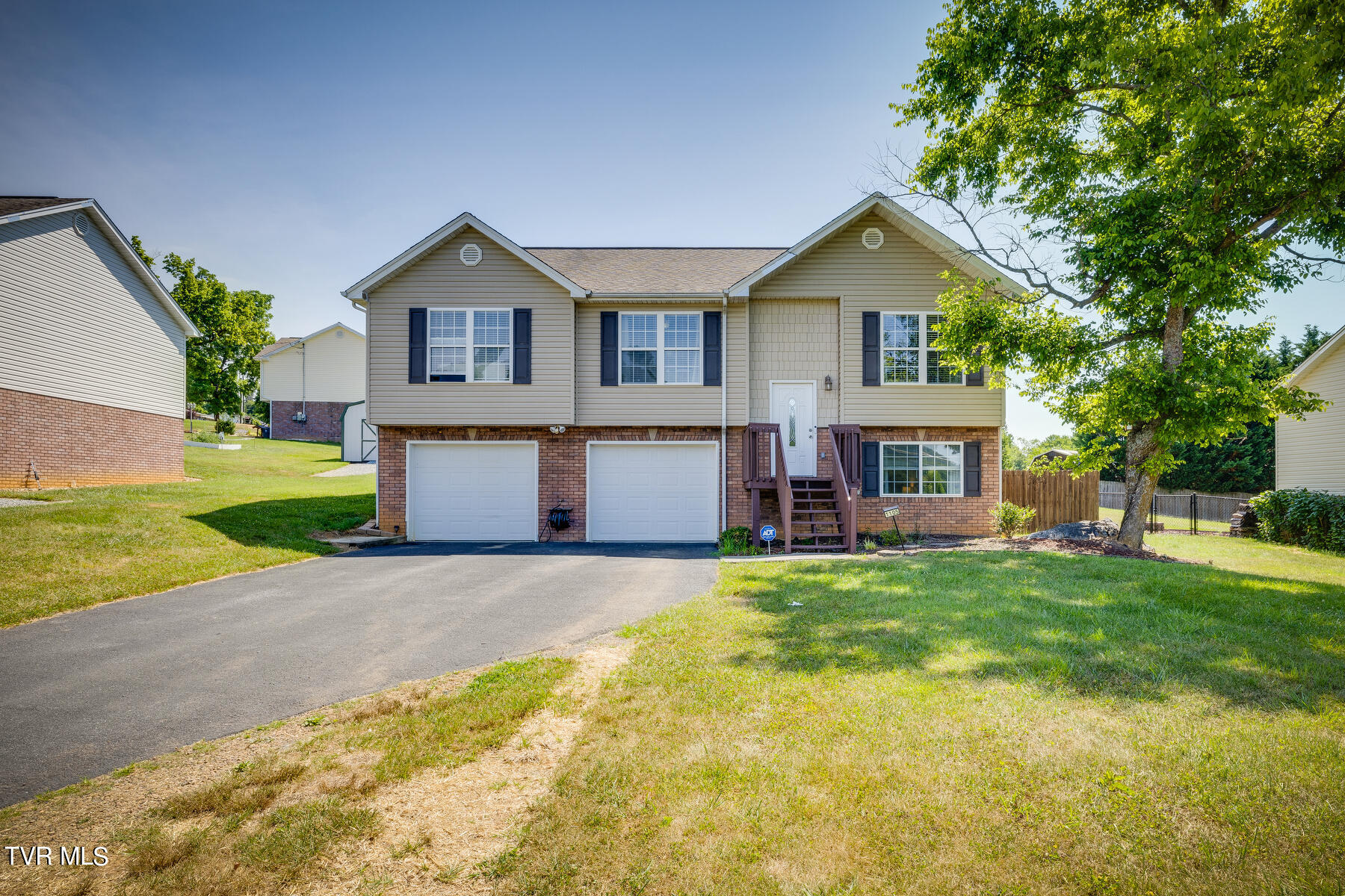 Barber Rd, Bristol, TN 37620