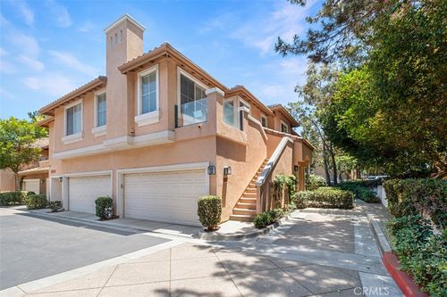 709 Solvay Aisle, Irvine, CA, 92606-0854 | Card Image