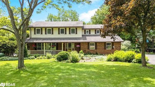 {{alt}} | Card Image