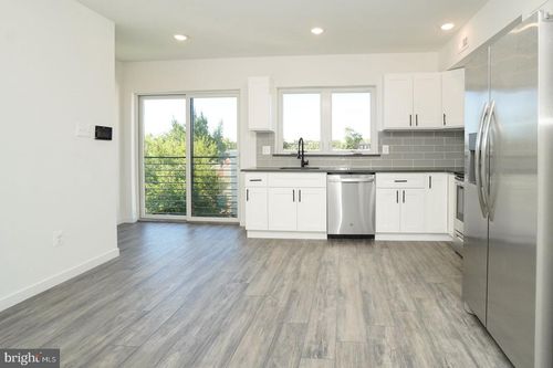 unit-3-252 N 61st St, PHILADELPHIA, PA, 19139-1278 | Card Image