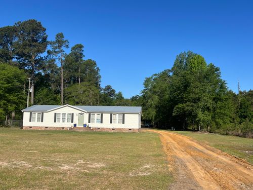 586 Scuffletown Rd, Ruffin, SC, 29475-3824 | Card Image