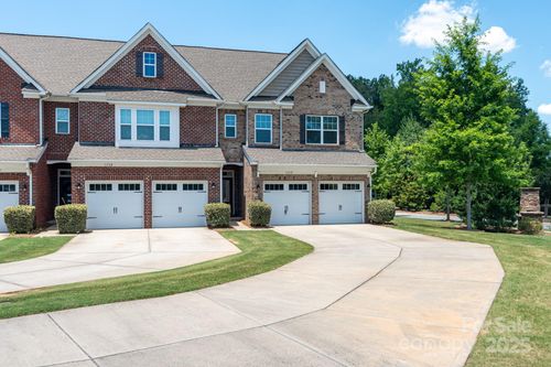 113 Burlingame Ct, Mooresville, NC, 28117-9447 | Card Image