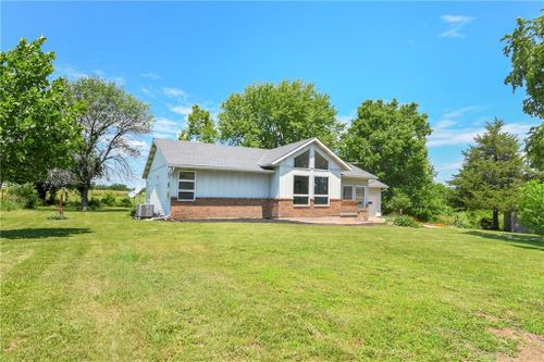 31790 Beaver Creek Road, Paola, KS, 66071 | Card Image