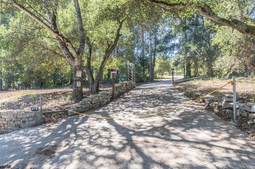 7010 Valle Pacifico Rd, Salinas, CA, 93907-8572 | Card Image