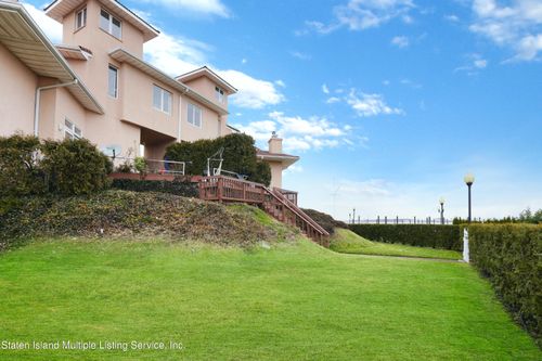 42 Harbour Ct, Staten Island, NY, 10308-3364 | Card Image