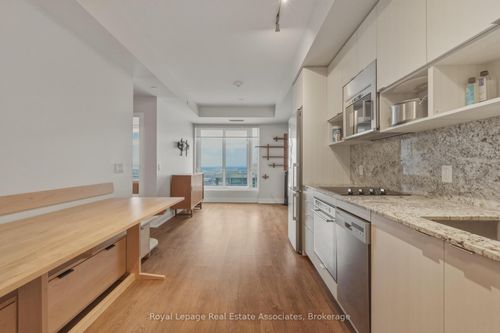 3110-7 Mabelle Avenue, Etobicoke, ON, M5T0C9 | Card Image