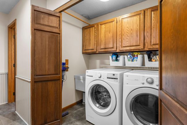 630 E Rum River Dr N, House other with 5 bedrooms, 4 bathrooms and null parking in Cambridge MN | Image 34