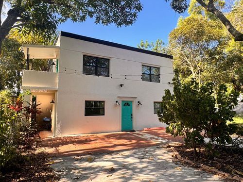 2-front-277 Ne 55th Street, Miami, FL, 33137 | Card Image