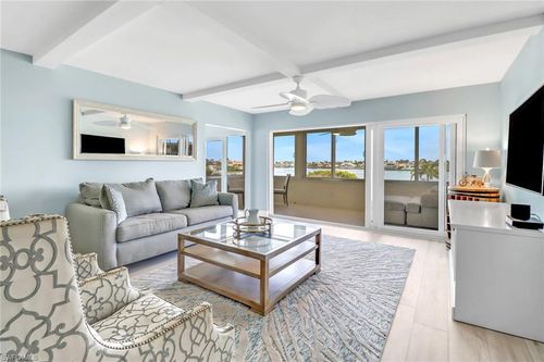 apt-31-3420 Gulf Shore Blvd, NAPLES, FL, 34103-3624 | Card Image