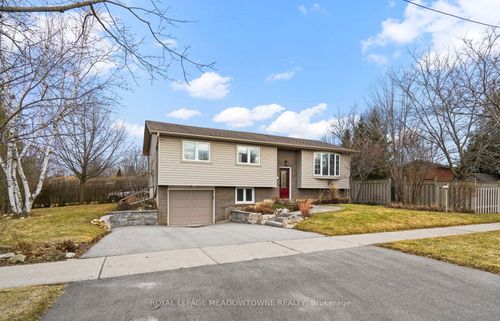 809 Woodward Ave, Milton, ON, L9T3V1 | Card Image