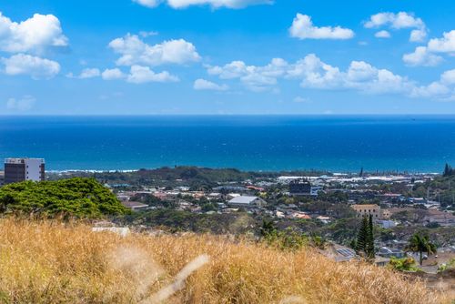 41-101 Kiha Pl, Wailuku, HI, 96793-3561 | Card Image