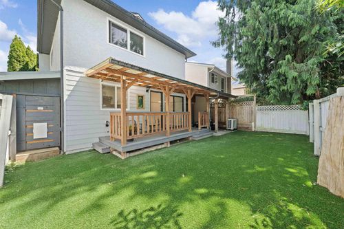 8-12123 222 St, Maple Ridge, BC, V2X5W4 | Card Image
