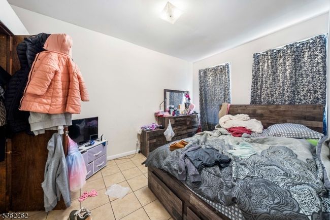 639 N 8 Th St, Home with 6 bedrooms, 3 bathrooms and null parking in Newark NJ | Image 15
