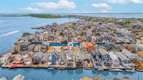 40 13th Road, Broad Channel, NY, 11693 | Card Image