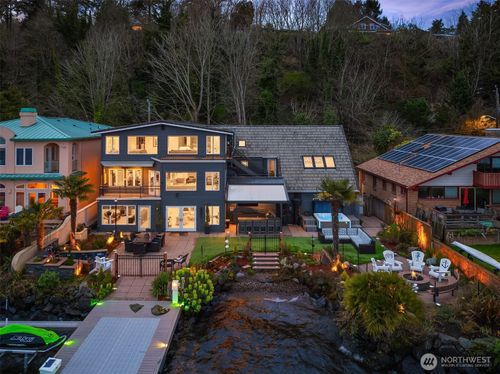 14014 Riviera Pl Ne, Seattle, WA, 98125-3814 | Card Image