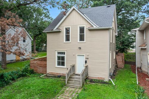 3015 Fremont Ave N, Minneapolis, MN, 55411-1314 | Card Image