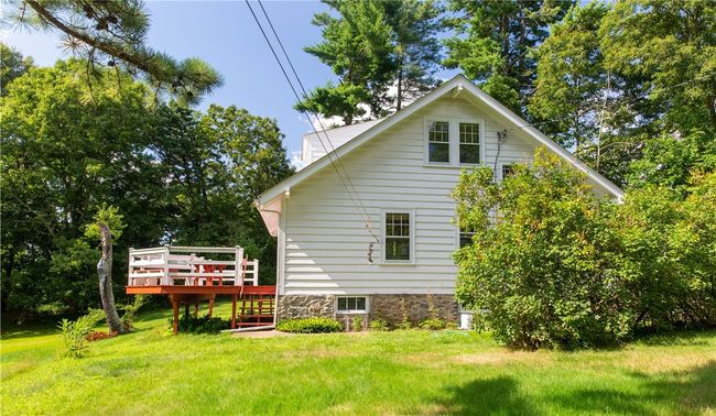 261 Hardig Rd, House other with 3 bedrooms, 2 bathrooms and 6 parking in Warwick RI | Image 4