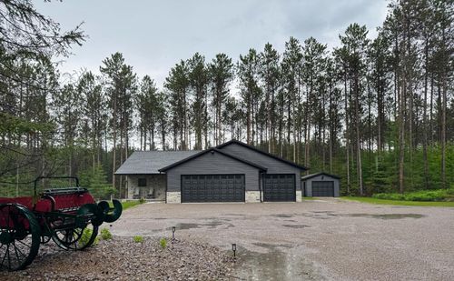 4488 Cross Country Rd, Rhinelander, WI, 54501-8956 | Card Image