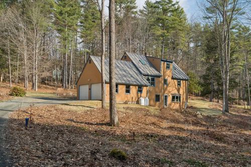 455 Hawk Pine Rd, Norwich, VT, 05055-9630 | Card Image