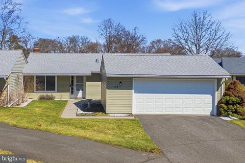 21 Celtis Plz, Monroe Township, NJ, 08831 | Card Image