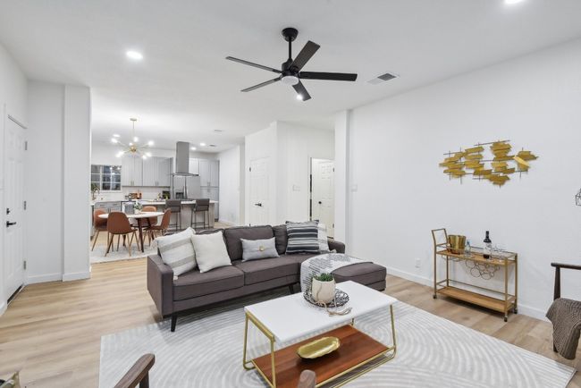 8308 Nairn Dr, House other with 3 bedrooms, 3 bathrooms and null parking in Austin TX | Image 13