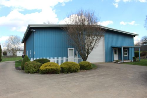 51 Maple St, Lexington, OH, 44904-1232 | Card Image