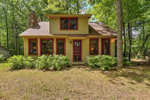 27736 Yellow Lake Rd, Webster, WI, 54893-9305 | Card Image