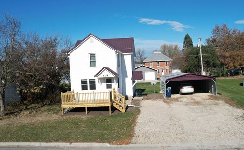 404 Franklin St, Elgin, IA, 52141-9328 | Card Image