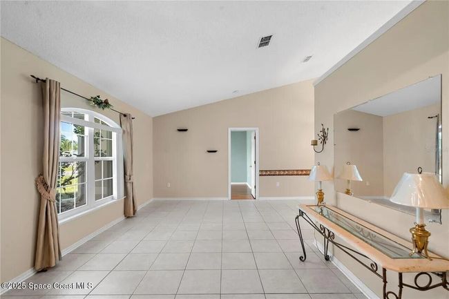 1426 Silva St Se, House other with 3 bedrooms, 4 bathrooms and null parking in PALM BAY FL | Image 4