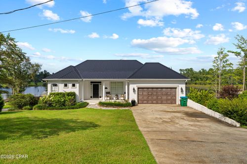 2660 Lakeview Cir, Alford, FL, 32420-7140 | Card Image