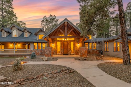 890 E Hattie Greene, Flagstaff, AZ, 86001-1917 | Card Image