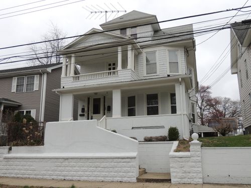 188 Pacific St, Bridgeport, CT, 06604-2108 | Card Image
