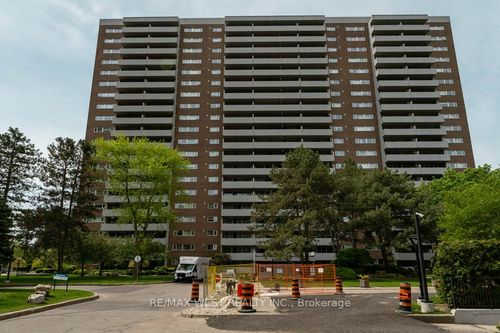 807-240 Scarlett Rd, York., ON, M6N4X4 | Card Image