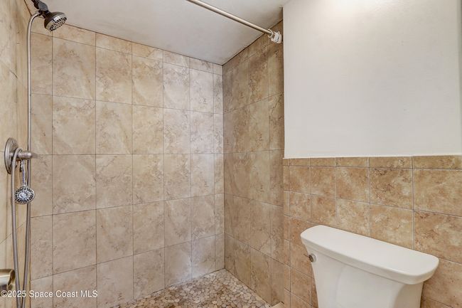 53 Emerald Ct, Townhouse with 2 bedrooms, 3 bathrooms and null parking in Satellite Beach FL | Image 27