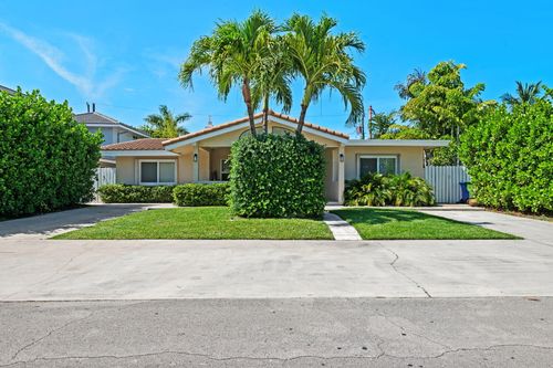 245 Avalon Ave, Lauderdale By The Sea, FL, 33308-3501 | Card Image