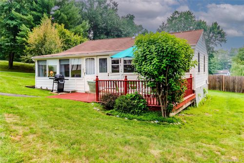 27-and-28-7 Brodie Rd, Hopewell Junction, NY, 12533-5433 | Card Image