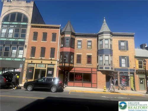 1029 W Hamilton, Allentown City, PA, 18101 | Card Image