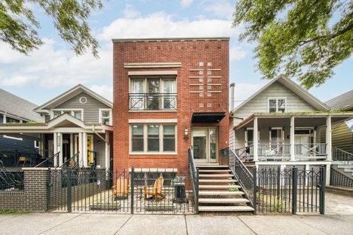 2708 N Wilton Ave, Chicago, IL, 60614-1424 | Card Image